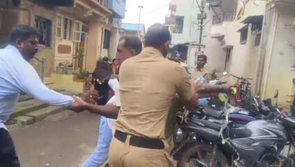 कुरुंदवाड पोलिस ठाण्यासमोरच दाम्पत्याचा आत्मदहनाचा प्रयत्न; अंगावर डिझेल ओतलं अन्…