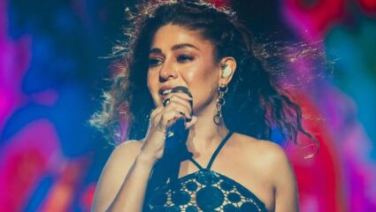 Sunidhi Chauhan Birthday: वयाच्या चौथ्यावर्षी सुरु केला गाण्याचा प्रवास; कुटुंबासोबत लढून मोडले धर्माचे बंधन