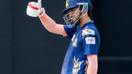 IPL गाजवणाऱ्या प्रियांश आर्यने DPL मध्येही घातला धुमाकूळ! रचला ‘हा’ इतिहास; या लीगमध्ये पहिल्यांदाच केला पराक्रम
