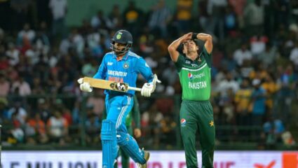 PHOTOS: आशिया कपच्या इतिहासात INDIA vs PAk मधील ‘हे’ पाच सामने राहिले थरारक; जाणून घ्या कोण ठरले वरचढ..
