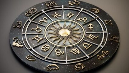 Weekly Horoscope: ग्रहांच्या होणाऱ्या सततच्या हालचालींमुळे ऑगस्टचा हा आठवडा कसा राहील, जाणून घ्या 