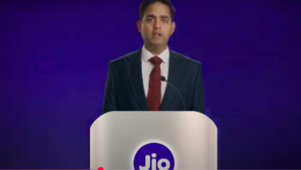 RIL AGM 2025: ‘AI मुळे आता टीव्ही बदलणार कॉम्प्युटरमध्ये…’ Akash Ambani ने केली JioPC ची घोषणा
