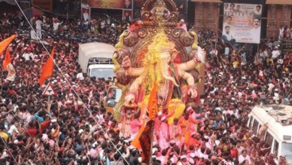 Thane News : गणेशोत्सव आणि नवरात्रोत्सव मंडळांसाठी खुशखबर ! मंडप शुल्काबाबत पालिका प्रशासनाचा मोठा निर्णय