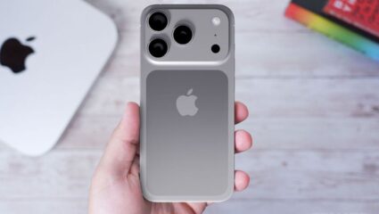 iPhone 17 Series: अखेर मुहूर्त ठरलाच! आगामी आयफोनची लाँच डेट Leak, कंपनीची एक चूक आणि जगाला मिळाली माहिती!