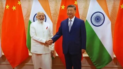 कैलास मानसरोवर यात्रेपासून ते थेट विमान प्रवासापर्यंत शी जिनपिंग आणि पंतप्रधान मोदी यांच्यात ‘या’ मुद्द्यांवर चर्चा