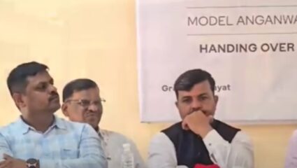 Khalapur News : ग्रामीण विकासासाठी पुढाकार, गोदरेजच्या अंगणवाडी प्रकल्पातून १०० कुटुंबांना लाभ