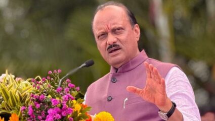 Ajit Pawar News: ‘कुठे चौफुल्याला जाऊन तडफडू नका…’; अजित पवारांनी कार्यकर्त्यांना भरला दम