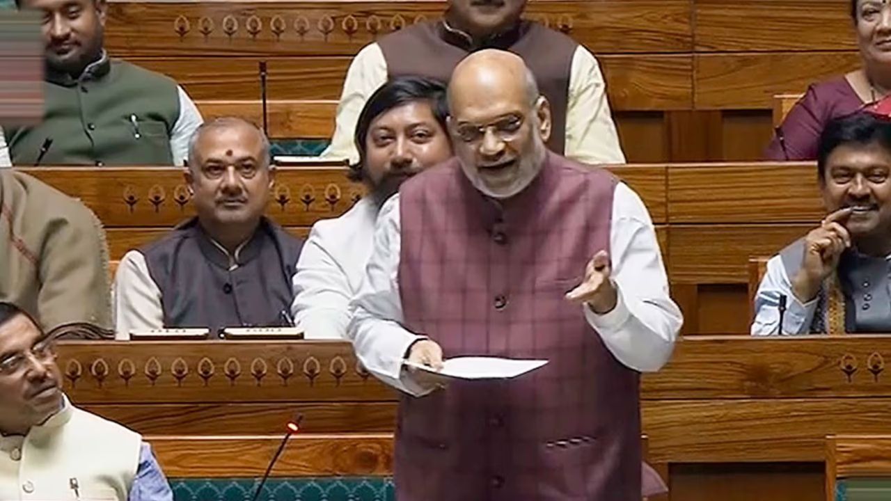 130th Amendment Bill 2025: पंतप्रधानांपासून नगरसेवकांपर्यंत द्यावा लागणार राजीनामा; संसदेत सादर होणार ‘हे’ नवे विधेयक