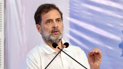 Rahul Gandhi News: गुजरातमधील अज्ञात पक्षांना ४३०० कोटींच्या देणग्या? राहुल गांधींचा निवडणूक आयोगावर हल्लाबोल