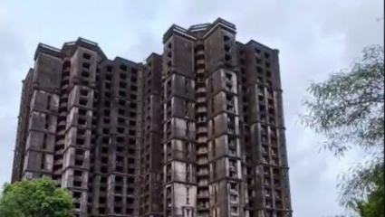 Horror Story : त्याने त्या वास्तूला स्मशानच बनवून टाकले! दहिसरची ‘ती’ इमारत… जिथे २० वर्षांपासून कुणी फिरकलाही नाही