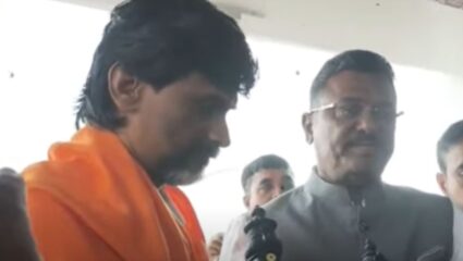 Latur : प्रताप सरनाईकांनी घेतली जरांगे पाटलांची भेट; सरनाईक म्हणाले की…