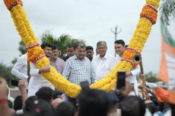 दुध उत्पादक शेतकरी मेळावा उत्साहात पार; भाजपा प्रदेशाध्यक्ष रवींद्र चव्हाणांनी व्यक्त केला शेतकऱ्यांवर विश्वास