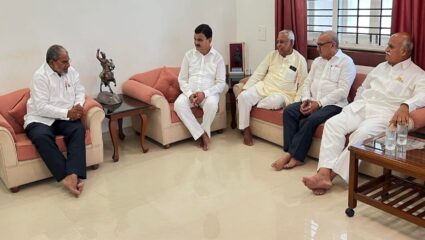 राजू शेट्टींनी घेतली कृषीमंत्र्यांची भेट; शेतकऱ्यांसाठी केली ‘ही’ मोठी मागणी