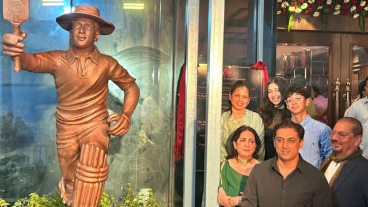 यावेळी गावस्कर यांनी त्यांच्या कारकिर्दीत एमसीएच्या योगदानाचे कौतुक केले. गावस्कर म्हणाले की, त्यांच्या कारकिर्दीत एमसीएची भूमिका आईसारखी आहे. ते म्हणाले, 