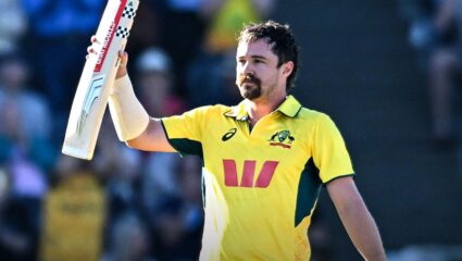 AUS vs SA : ट्रॅव्हिस हेडने दक्षिण आफ्रिकेला धुतलं! 80 चेंडूत झळकावले शतक; 22 वेळा चेंडू पाठवला सीमारेषेच्या बाहेर