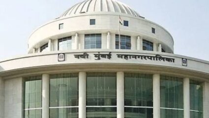 नवी मुंबई पालिकेच्या प्रभाग रचनेवर ठाकरे गटाचा आक्षेप, थेट कोर्टात दाद मागण्याचा दिला इशारा