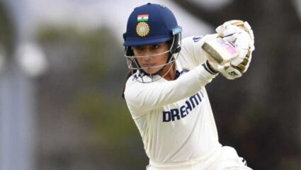 AUS vs IND : राघवी आणि जोशनाच्या खेळीने कांगारुच्या गोलंदाजांचा गाळला घाम! यजमान संघ अडचणीत