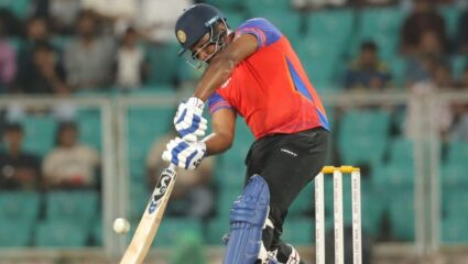 6,6,6,4,4… Asia Cup 2025 आधी संजू सॅमसनने केला हाहाकार! आता सिलेक्टर कसे करणार दुर्लक्ष