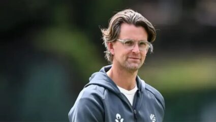 T20 World Cup 2026 पूर्वी न्यूझीलंडला मोठा धक्का, प्रशिक्षकानंतर निवडकर्त्यानेही दिला राजीनामा