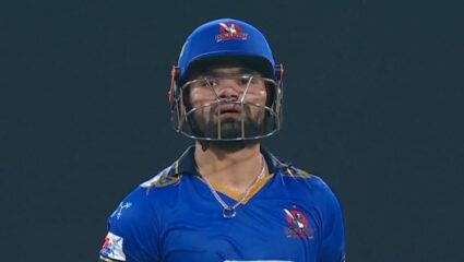 UP T20 League : 6,6,6,6,6,6…आशिया कप 2025 आधी रिंकुने केला कहर! झळकावले शतक, मेरठ मॅव्हेरिक्सला मिळवून दिला विजय