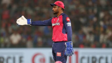Vaibhav Suryavanshi मुळे Sanju Samson सोडतोय का राजस्थान राॅयल्स? मोठे कारण आले समोर