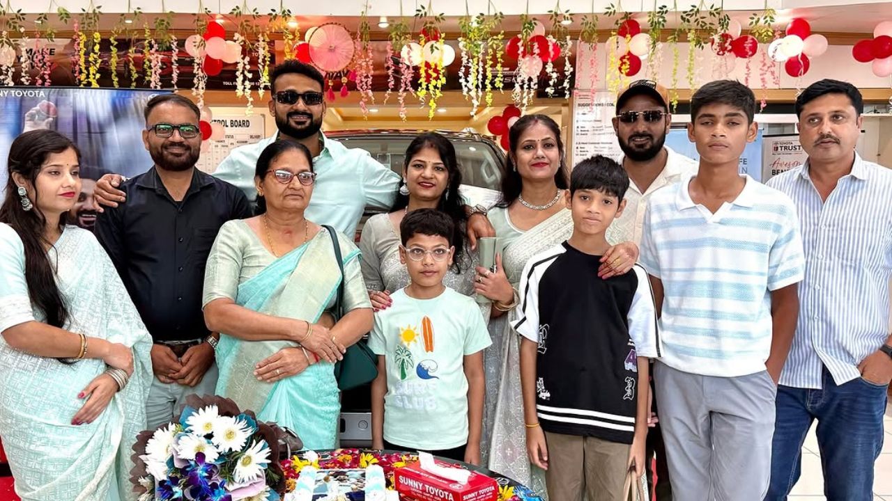 या सामन्यात आकाश चमकला आणि त्याने एकूण १० विकेट्स घेतल्या. अशा परिस्थितीत, लॉर्ड्समध्ये बुमराहची उपस्थिती असूनही, आकाश अंतिम ११ मध्ये राहिला. तथापि, या सामन्यात त्याने फक्त १ विकेट घेतली. फोटो सौजन्य - Instagram