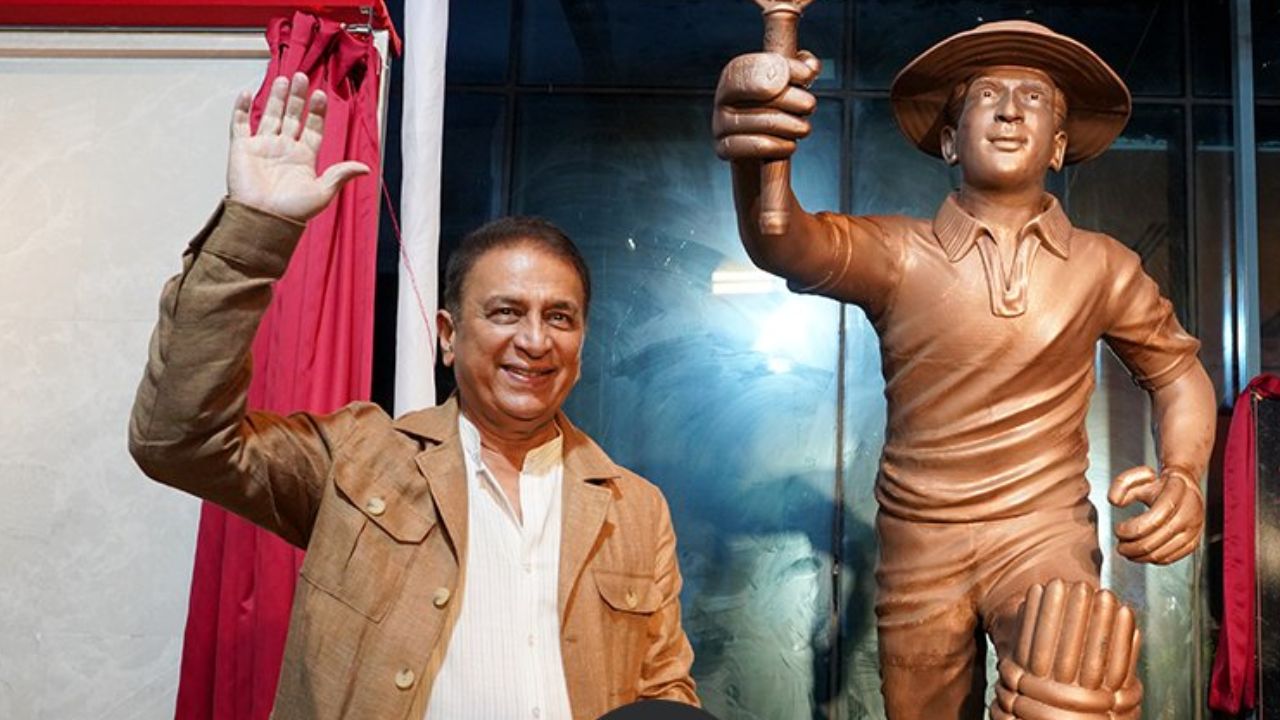 गावस्कर हा कसोटी क्रिकेटमध्ये १०,००० धावा करणारा पहिला फलंदाज आहे. त्याने सर डॉन ब्रॅडमन यांचा कसोटीत सर्वाधिक शतकांचा विक्रम मोडला. सचिनने त्याचा विक्रम मोडला. फोटो सौजन्य - सोशल मिडिया