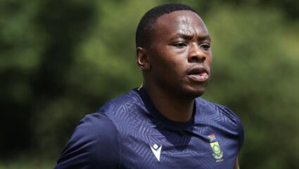 AUS vs SA : दक्षिण आफ्रिकेच्या संघाला मोठा झटका, एकदिवसीय मालिकेतून कगिसो रबाडा बाहेर!