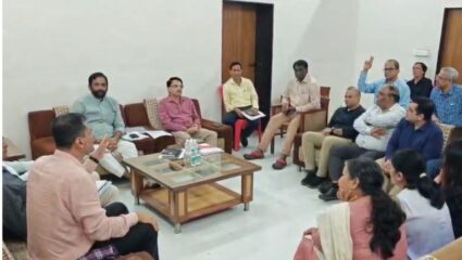 Thane News : वाहतूक कोंडीवर रुंदीकरण पर्याय नव्हे तर…; घोडबंदर रस्त्याच्या रुंदीकरणास नागरिकांचा विरोध
