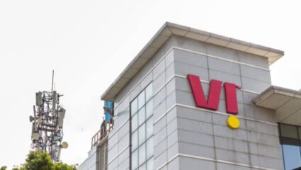 VI App वर गॅलेक्सी शूटर्स फ्रीडम फेस्ट सुरु, ४९९९ रुपयांचे वार्षिक रिचार्ज जिंकण्याची संधी