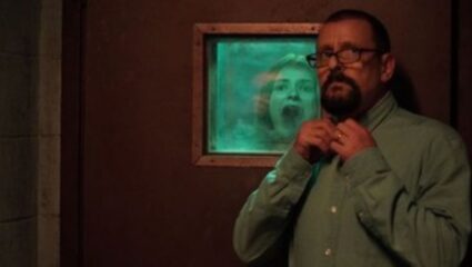 Girl In The Basement : स्वतःच्याच घरात वडिलांनी केलं किडनॅप अन् तळघरात जन्माला घातली 3 मुलं, सत्य घटनेवर आधारित भयावह कथा