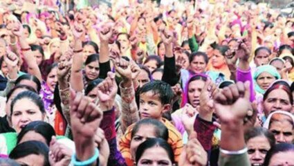 मुंबईत मराठा समाजाचे आंदोलन सुरु असतानाच आता ‘या’ नेत्याने दिला आंदोलनाचा इशारा; तारीखही ठरवली…