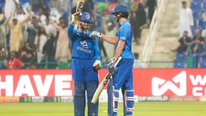 AFG vs HK Asia Cup Live Score Update: उमरजईची वादळी खेळी! अफगाणिस्तानने हॉन्ग कॉन्गसमोर ठेवले 189 धावांचे लक्ष्य