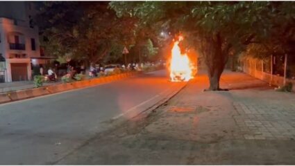 Nagpur Car Fire: चालत्या गाडीत अचानक भीषण आग अन् २ मुलांसह संपूर्ण कुटुंबाचं पुढे जे झालं ते….
