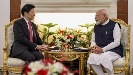 India-Singapore Relationship: भारताने सिंगापूरसोबत केले ५ मोठे करार, ट्रम्प यांच्या टॅरिफला जोरदार प्रत्युत्तर!