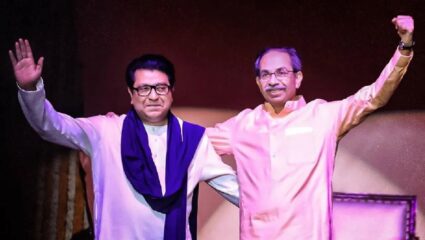 ठाकरे बंधूंच्या रडारवर आता नाशिक! संयुक्त मोर्च्यामध्ये बाळा नांदगावकरांनी महाजन, भुजबळांसह नेत्यांना घेरलं