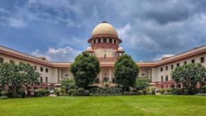Supreme Court Recruitment 2025 : सर्वोच्च न्यायालयात नोकरीची उत्तम संधी, पगार ६७००० पेक्षा जास्त, कसे कराल अर्ज?