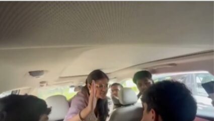 Uttar Pradesh: ‘हात खाली कर’ असे ओरडत विद्यार्थ्याला मारहाण, कॉलेज कॅम्पसमधील व्हिडीओ वायरल