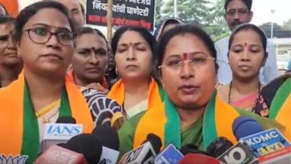 Kalyan : मोदींच्या मातोश्रींचा अपमान काँग्रेसला महागात पडेल, भाजप महिला कार्यकर्त्यांचा इशारा