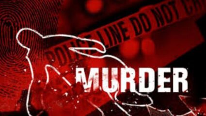 Mumbai crime: मुंबईत डबल मर्डर! 23 वर्षीय मुलाकडून वडील आणि आजोबाची हत्या, नंतर स्वतः पोलिस ठाण्यात जाऊन आत्मसमर्पण केले