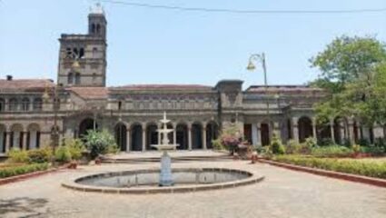 Pune Crime: लंडन रिटर्न असल्याचा फायदा घेतला, विद्यापीठालाच घातला २ कोटीचा गंडा; नेमकं प्रकरण काय?