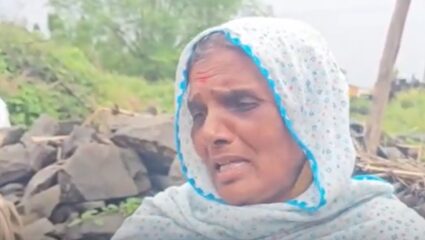 Beed Rain: डोळ्यांसमोर दुभती जनावरे वाहून गेली, बीडच्या शेतकऱ्यांची व्यथा