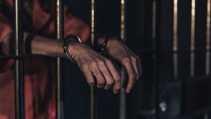 Uttarpradesh: ३९ कोटींच्या विम्यासाठी मुलाने रचला कट; आई-वडिलांना ठार करून दाखवला अपघात, पत्नीच्या मृत्यूनंतरही केले लाखोंचे दावे