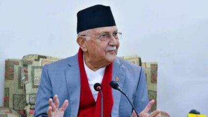 ना चीन… ना दुबई; ‘या’ देशाच्या बिळामध्ये लपले आहेत नेपाळचे माजी पंतप्रधान ओली शर्मा