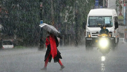 India Rain Alert: पंजाबमध्ये पुरामुळे जनजीवन विस्कळीत; ‘या’ राज्यांना आज पाऊस झोडपणार