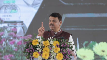 Devendra Fadnavis: ‘एक कोटी लाडक्या बहिणींना…”; मुख्यमंत्री फडणवीसांनी व्यक्त केला निर्धार