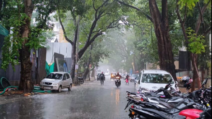 Pune Heavy Rain: परतीच्या पावसाने पुणे बेहाल! अचानक झालेल्या सरींमुळे शहरात अक्षरशः…