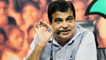 Nitin Gadkari : मी ब्राम्हण..आरक्षण नाही हे मोठे उपकार; नितीन गडकरी यांचे आरक्षणाबाबत मोठे वक्तव्य