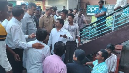 Satara News : नुकसानग्रस्त भागांत पालकमंत्र्यांनी दिली भेट; पंचनामे करुन भरपाई देण्याचे थेट दिले आदेश