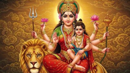 Shardiya Navratri: नवरात्रीच्या पंचमी तिथीच्या दिवशी करा स्कंदमातेची पूजा, जाणून घ्या शुभ मुहू्र्त, मंत्र आणि नैवेद्य